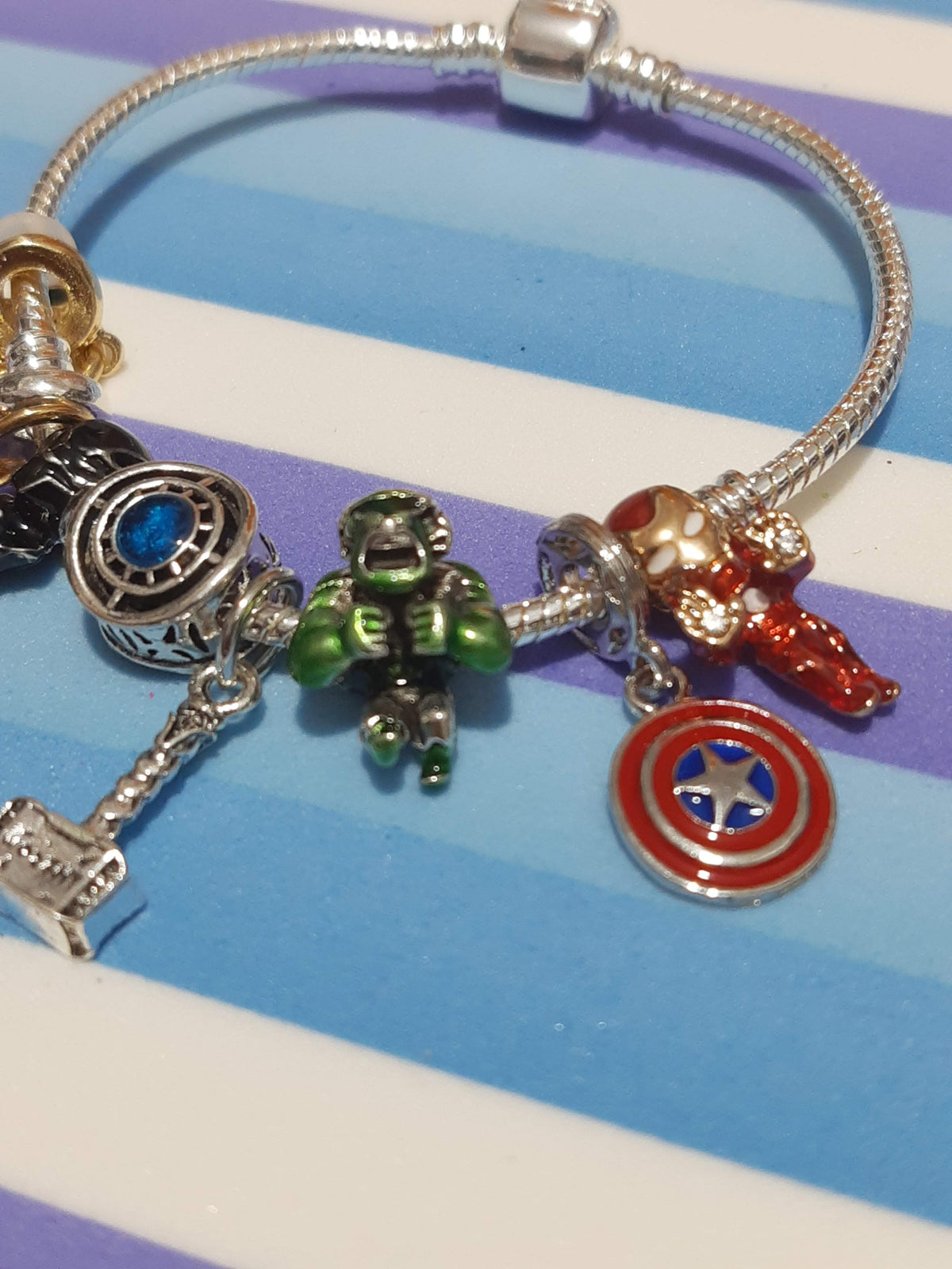 Avengers y las Gemas del Infinito ♾️
