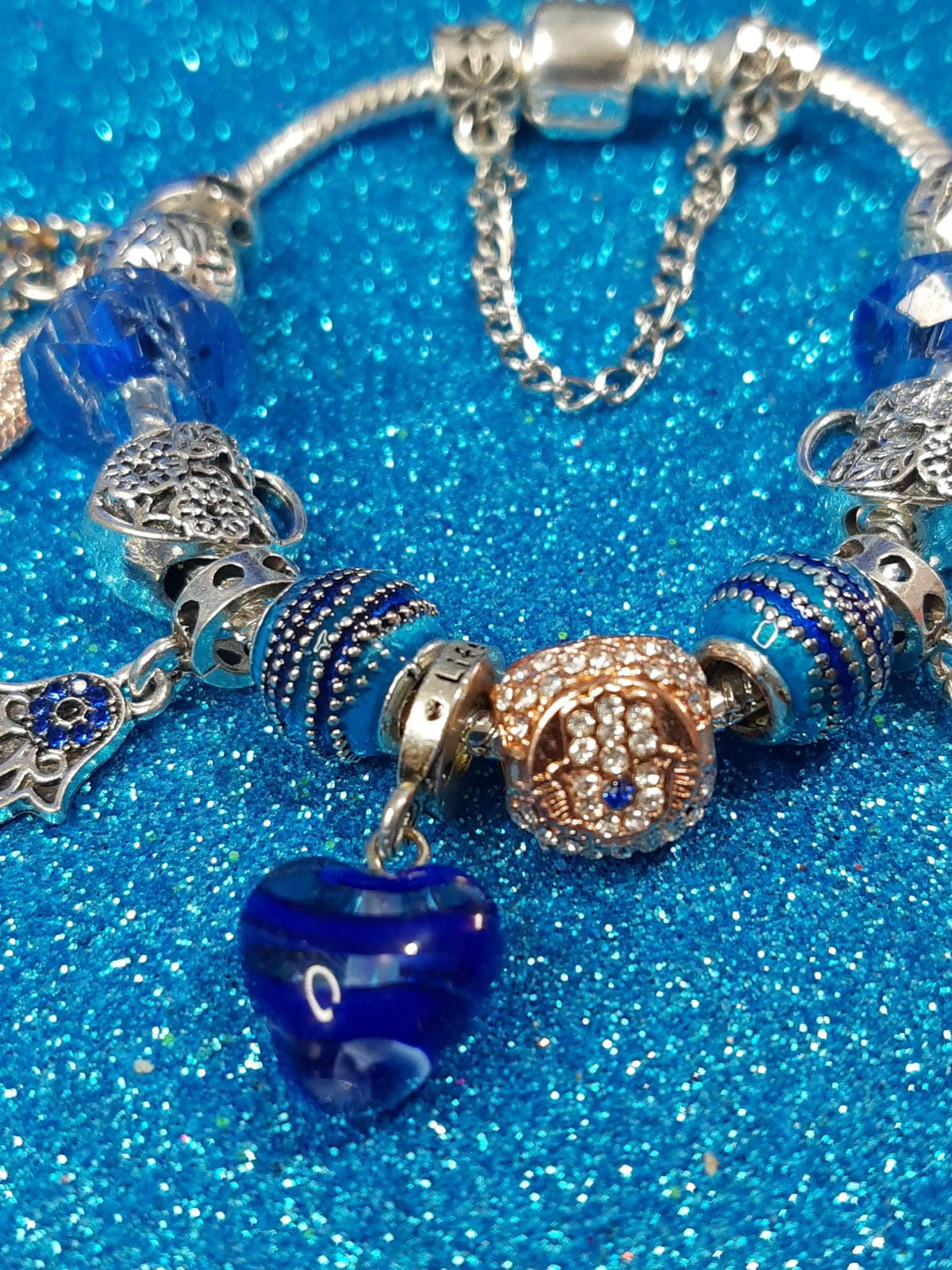 Amuletos Protectores 🧿