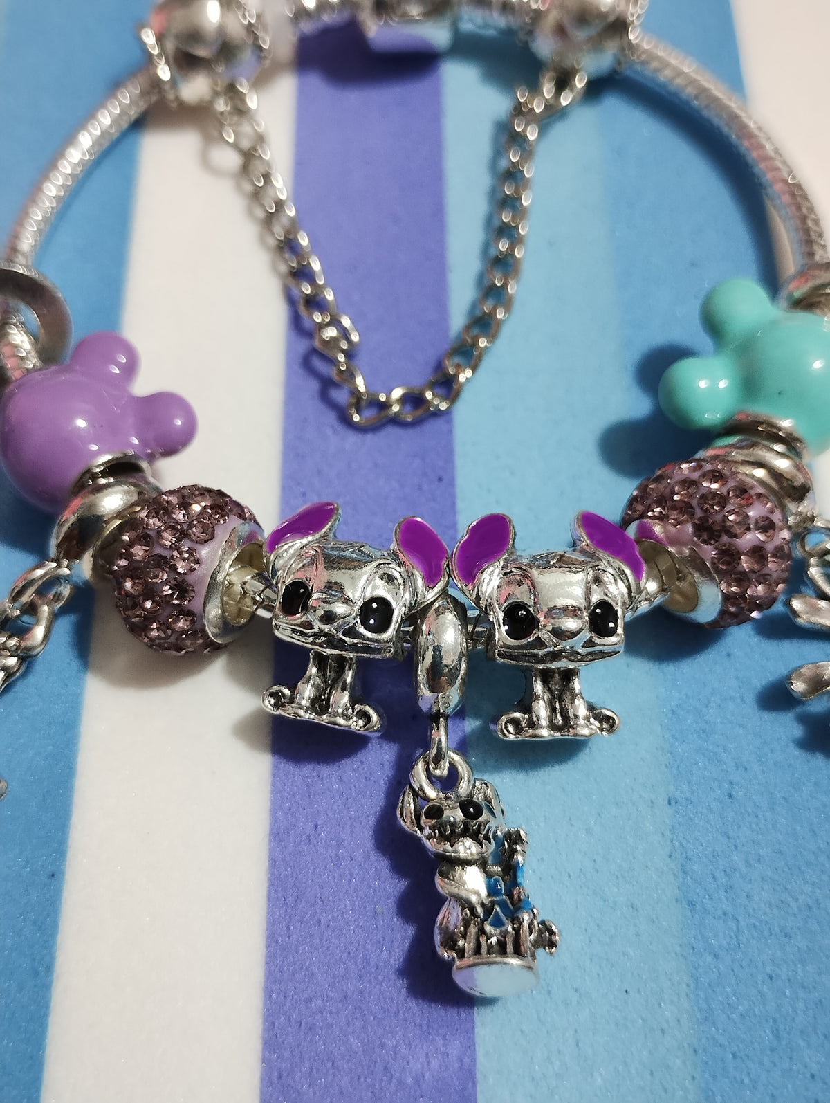 Stitch y Mickey