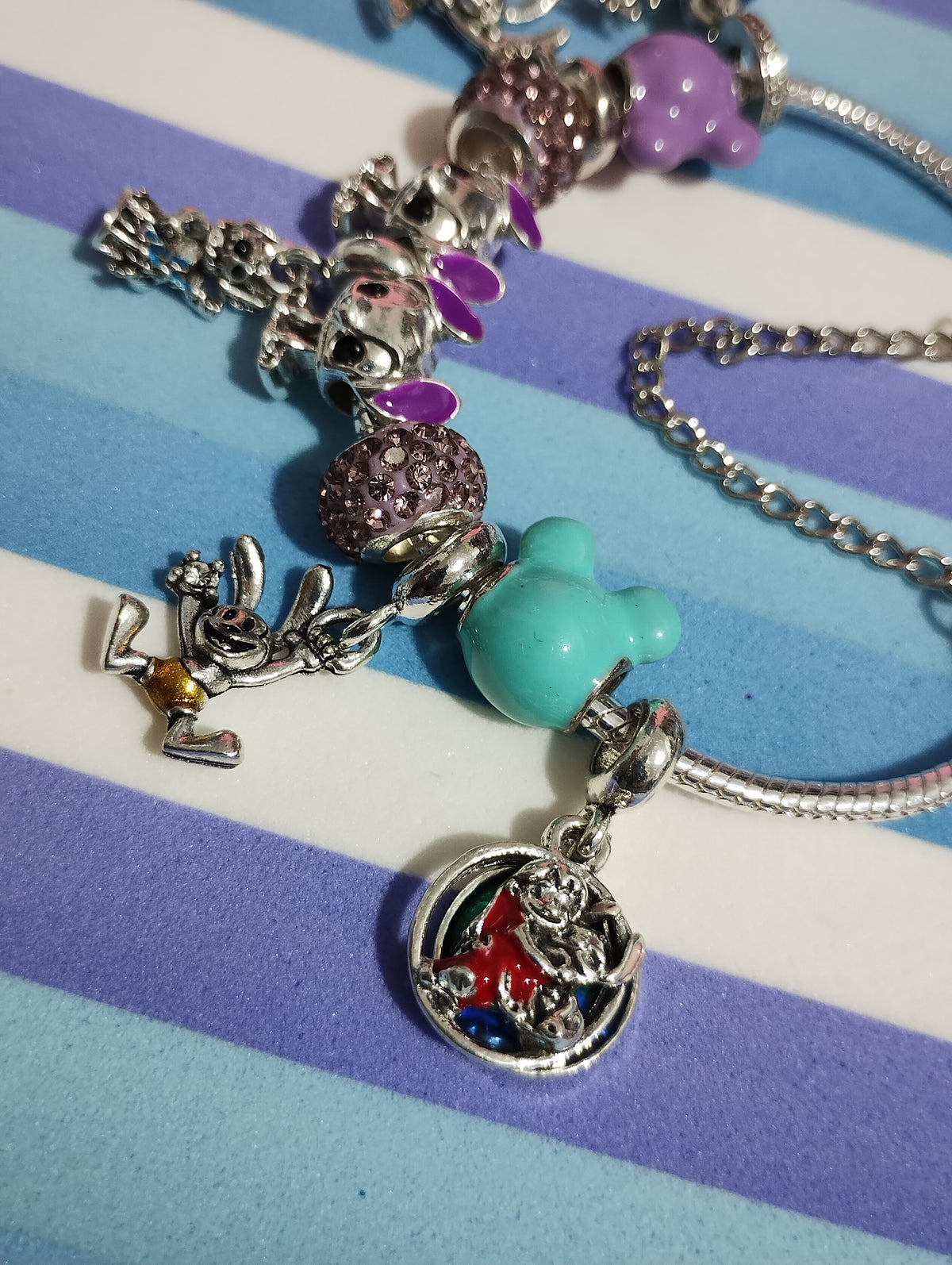 Stitch y Mickey
