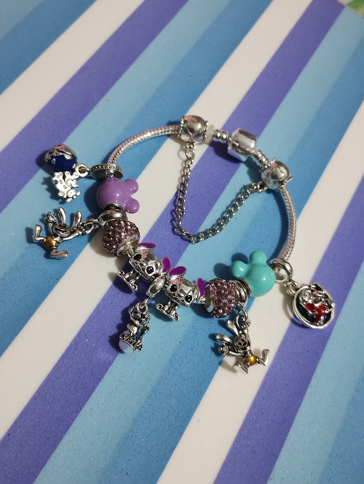Stitch y Mickey