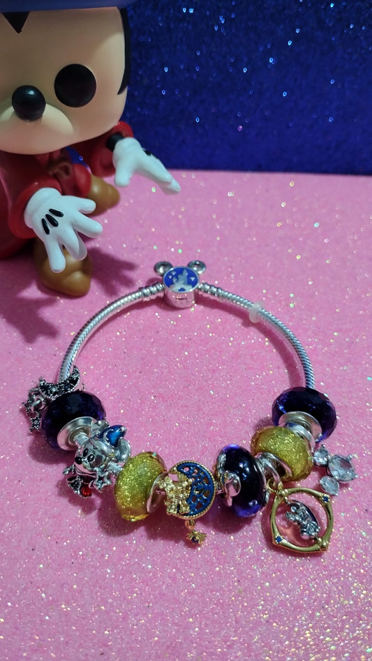 Mickey Aprendiz de Brujo 🧹 (Plata)