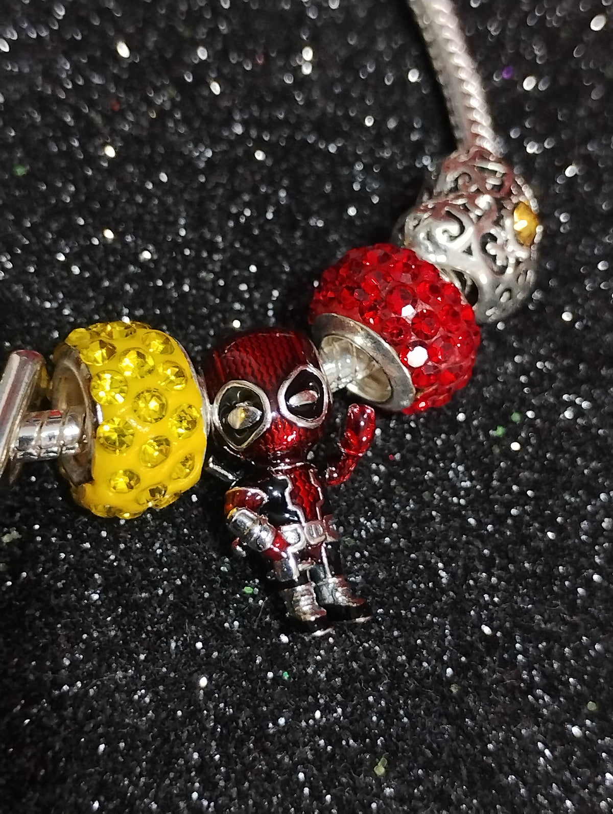 Pulsera Deadpool y Wolverine ❣️