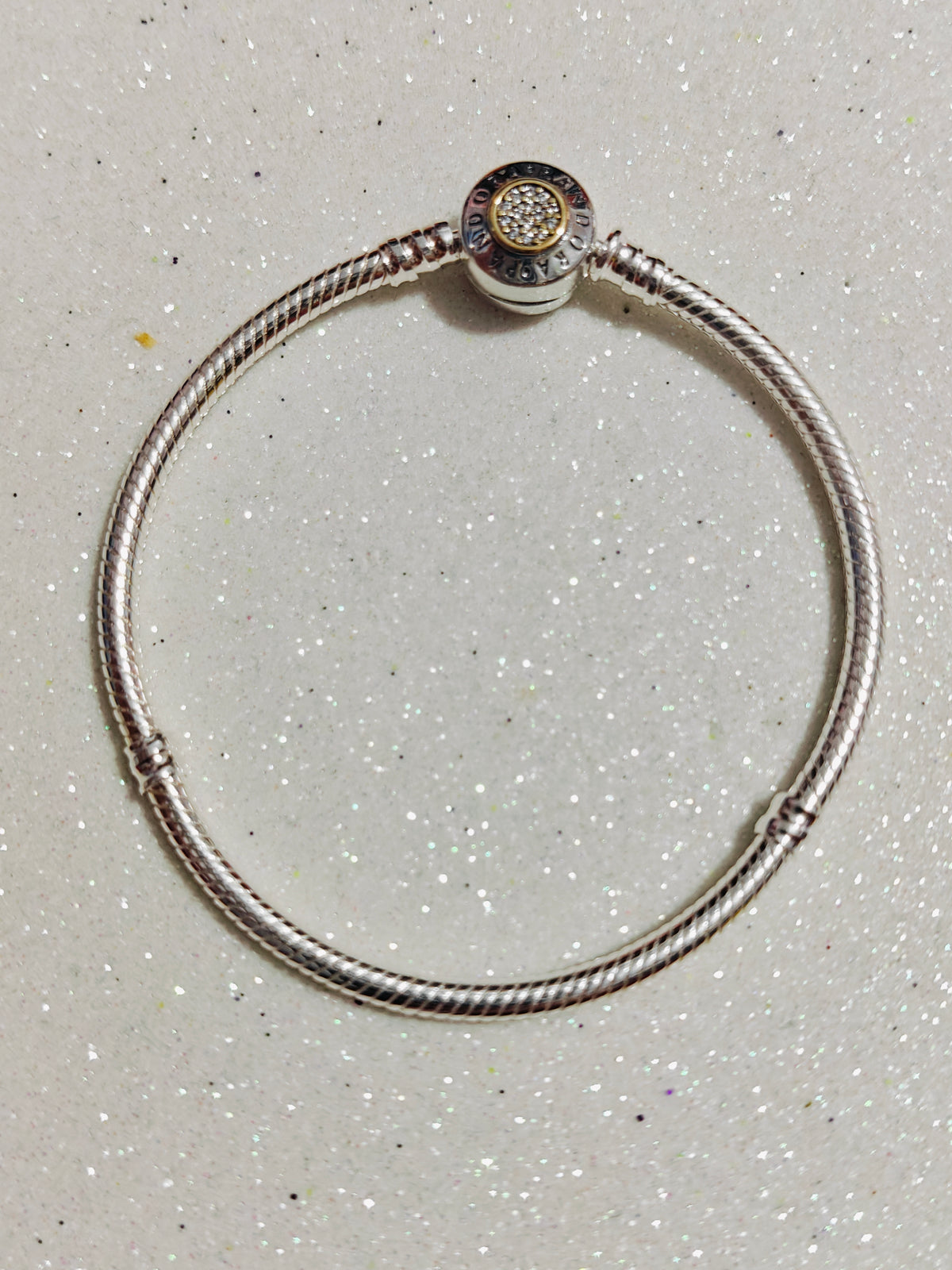 Brazalete broche de dos tonos (plata)