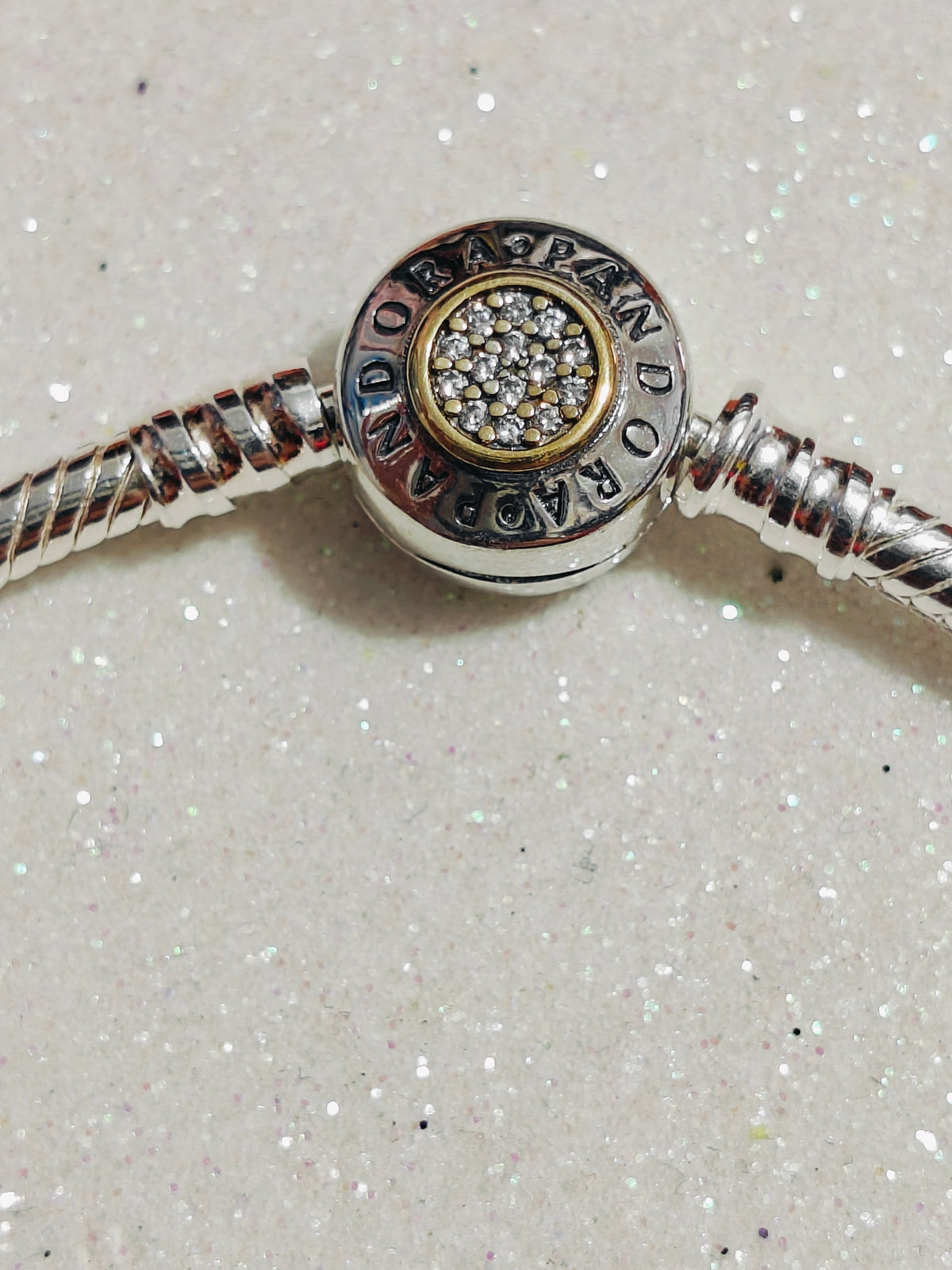 Brazalete broche de dos tonos (plata)
